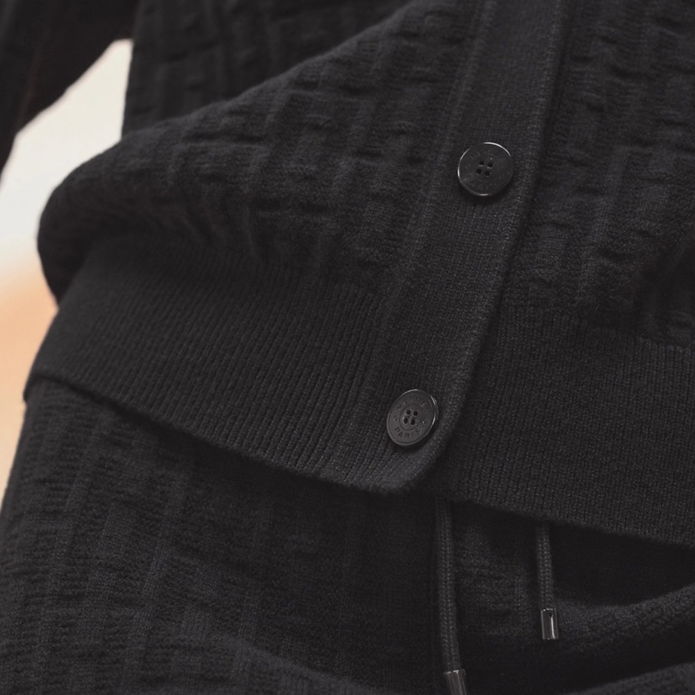 Hermes casual style wool long sleeve cardigan in Noir size 34 ‘23 SS collection - Picture 3 of 6